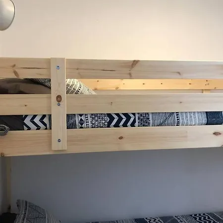 アパート M4 Cool Terrace. 1 Min To Metro. 15 Min To Center *