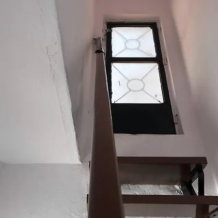 Apartment M4 Cool Terrace. 1 Min To Metro. 15 Min To Center